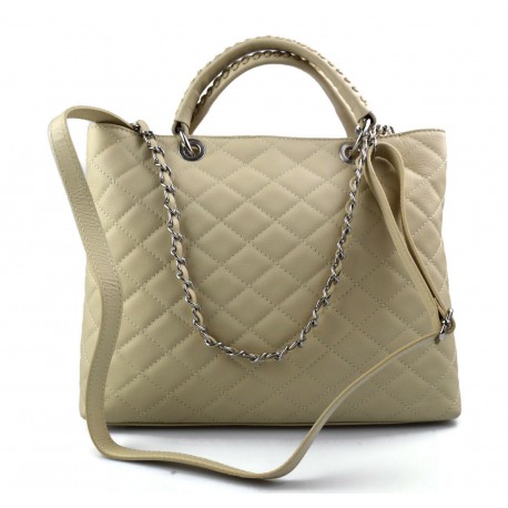 purse beige